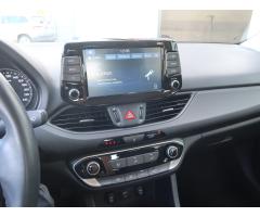 Hyundai i30 1.6 CRDi MHEV 100kW - 18