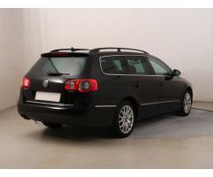 Volkswagen Passat 2.0 TDI 105kW - 7