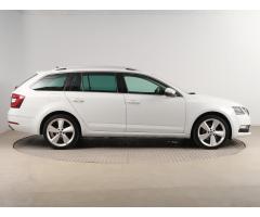 Škoda Octavia 2.0 TDI 135kW - 8