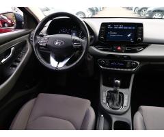 Hyundai i30 1.5 T-GDI MHEV 117kW - 9