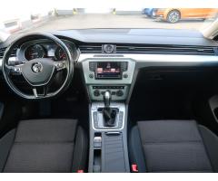 Volkswagen Passat 2.0 TDI 110kW - 10