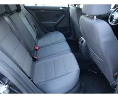 Volkswagen Golf 1.6 TDI 77kW - 13