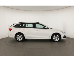 Škoda Octavia 2.0 TDI 85kW - 8