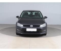 Volkswagen Golf Variant R-Line mHEV DSG Zlevněno o 16 000 Kč