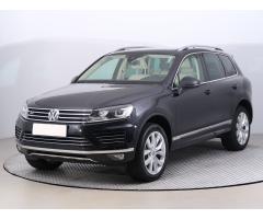 VW Passat 2,0Tdi DSG 140kW Elegance Variant 1 MAJ ČR