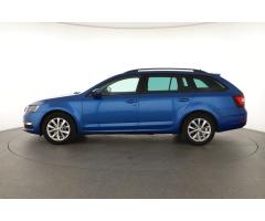 Audi Q3 S tronic DSG Zlevněno o 22 000 Kč