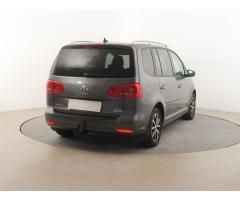 Volkswagen Touran 1.6 TDI 77kW - 7