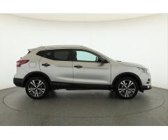 Nissan Qashqai 1.6 DIG-T 120kW - 8