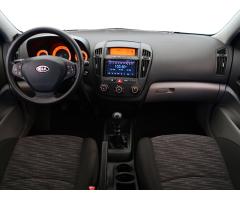 Kia Cee`d 1.4 CVVT 80kW - 10