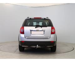 Chevrolet Captiva 2.4 i 123kW - 6