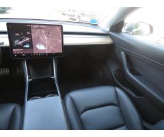 Tesla Model 3 Performance 73kWh 377kW - 11