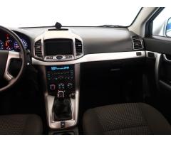 Chevrolet Captiva 2.4 i 123kW - 11