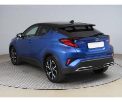 Toyota C-HR 2.0 Hybrid 135kW - 5