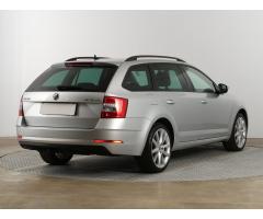 Škoda Octavia 2.0 TDI 110kW - 7