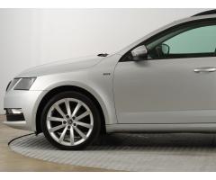 Škoda Octavia 2.0 TDI 110kW - 20