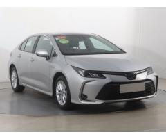 Toyota Corolla 1.8 Hybrid 90kW - 1