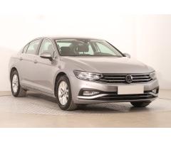 VW Passat 2,0Tdi DSG 140kW Elegance Variant 1 MAJ ČR