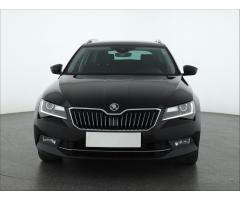 Škoda Superb 2.0 TDI 140kW - 2