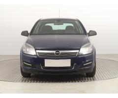 Opel Astra 1.6 16V 85kW - 2