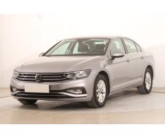 Volkswagen Passat 2.0 TDI 110kW - 3