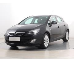 Opel Astra 1.4 T 103kW - 5