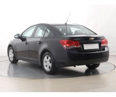 Chevrolet Cruze 1.8 i 16V 104kW - 5