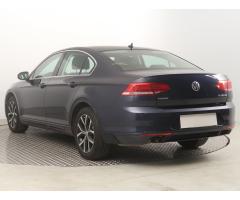 Volkswagen Passat 1.8 TSI 132kW - 5