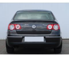 Volkswagen Passat 1.8 TSI 118kW - 6