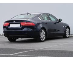 Jaguar XE 20d 132kW - 7