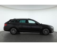 Škoda Superb 2.0 TDI 140kW - 8