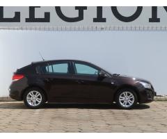 Chevrolet Cruze 1.8 i 16V 104kW - 8