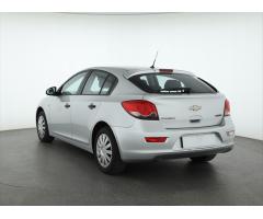 Chevrolet Cruze 1.6 i 16V 91kW - 9