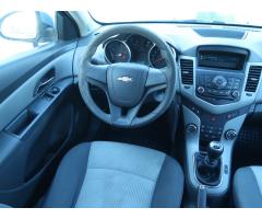 Chevrolet Cruze 1.6 i 16V 83kW - 9