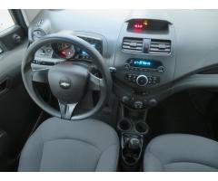 Chevrolet Spark 1.0 16V 50kW - 9