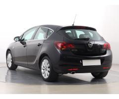 Opel Astra 1.4 T 103kW - 10