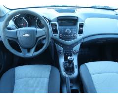 Chevrolet Cruze 1.6 i 16V 83kW - 10