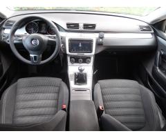 Volkswagen Passat CC 2.0 TDI 103kW - 10