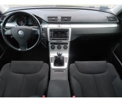 Volkswagen Passat 1.8 TSI 118kW - 10