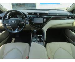 Toyota Camry 2.5 Hybrid 160kW - 11