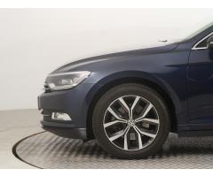 Volkswagen Passat 1.8 TSI 132kW - 21