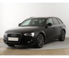 Audi Q3 S tronic DSG Zlevněno o 22 000 Kč