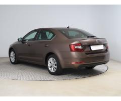 Škoda Octavia 1.5 TSI 110kW - 5