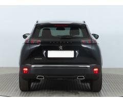 Peugeot 2008 1.2 PureTech 96kW - 6