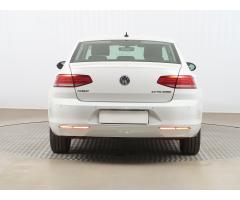 Volkswagen Golf Plus 2.0 TDI 103kW - 6