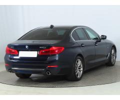 BMW Řada 5 530d xDrive 195kW - 7