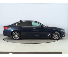 BMW Řada 5 530d xDrive 195kW - 8