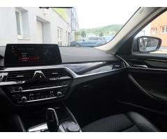 BMW Řada 5 520d xDrive 140kW - 11