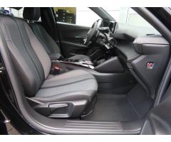 Peugeot 2008 1.2 PureTech 96kW - 12