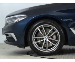 BMW Řada 5 530d xDrive 195kW - 21