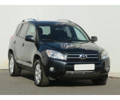 Toyota RAV4 2.0 VVT-i 112kW - 1